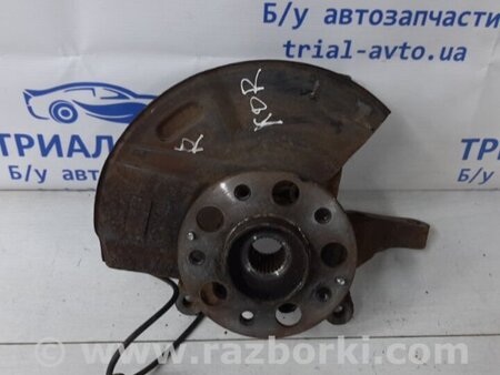 ФОТО Кулак поворотный правый со ступицей для SsangYong Korando Киев