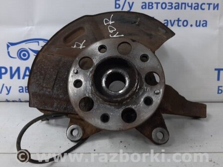 ФОТО Кулак поворотный правый со ступицей для SsangYong Korando Киев