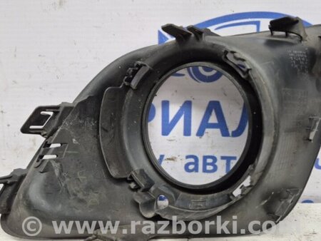 ФОТО Решетка противотуманки левая для Mitsubishi ASX Киев