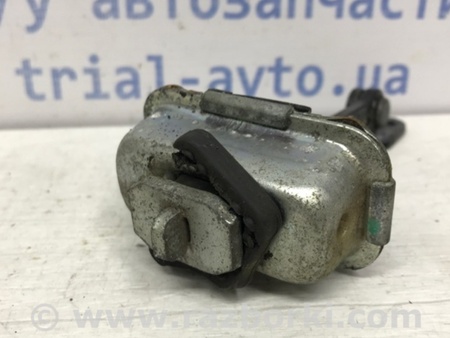 ФОТО Ограничитель двери передний правый для SsangYong Korando Киев