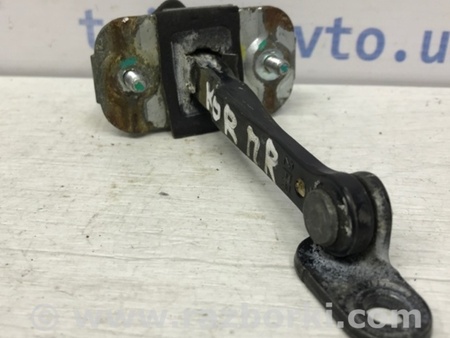 ФОТО Ограничитель двери передний правый для SsangYong Korando Киев