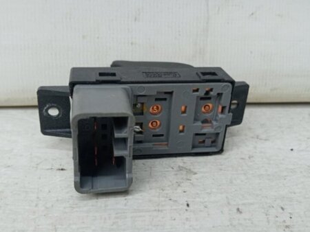 ФОТО Кнопка стеклоподъемника для SsangYong Korando Киев