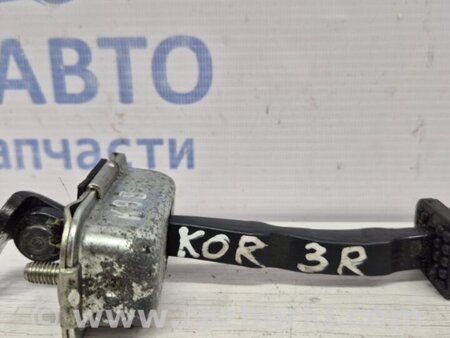 ФОТО Ограничитель двери задний правый для SsangYong Korando Киев