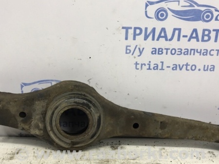 ФОТО Рычаг задней подвески нижний поперечный (под пружину) для SsangYong Korando Киев