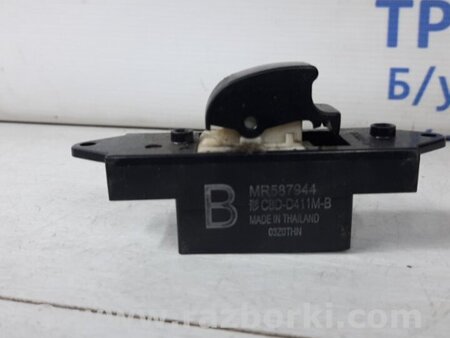 ФОТО Кнопка стеклоподъемника для Mitsubishi ASX Київ