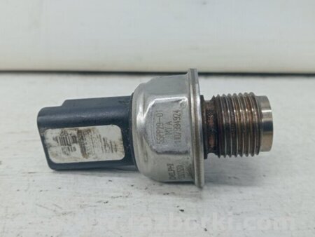 ФОТО Датчик давления топлива в рейке для SsangYong Korando Киев