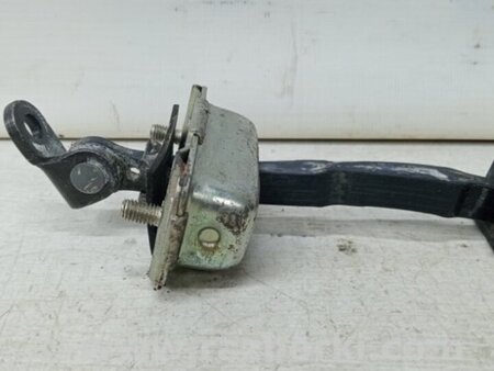 ФОТО Ограничитель двери задний правый для SsangYong Korando Киев