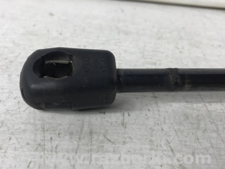 ФОТО Амортизатор крышки багажника для KIA Sportage SL (2010-2015) Київ