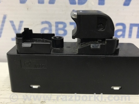 ФОТО Кнопка стеклоподъемника для Mazda CX-5 KE (12-17) Киев