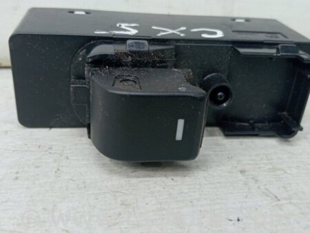 ФОТО Кнопка стеклоподъемника для Mazda CX-5 KE (12-17) Киев