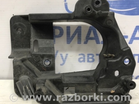 ФОТО Кронштейн бампера передний правый для Mazda CX-5 KE (12-17) Киев