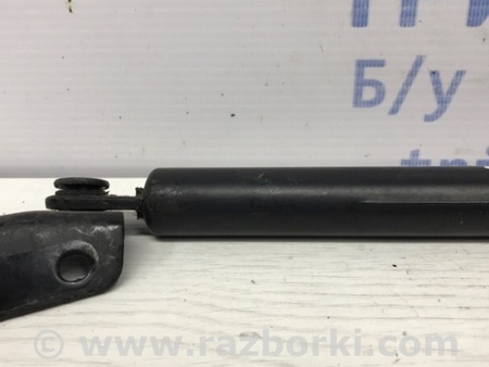 ФОТО Амортизатор крышки багажника для Mazda CX-5 KE (12-17) Киев