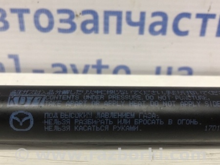 ФОТО Амортизатор крышки багажника для Mazda CX-5 KE (12-17) Киев