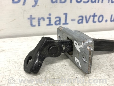 ФОТО Ограничитель двери задний правый для Mazda CX-5 KE (12-17) Киев