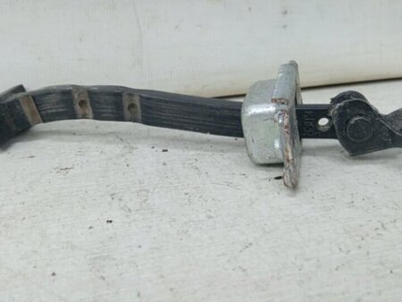 ФОТО Ограничитель двери задний правый для Mazda CX-5 KE (12-17) Киев