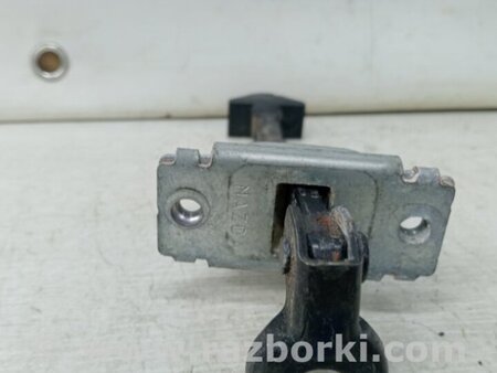 ФОТО Ограничитель двери задний левый для Mazda CX-5 KE (12-17) Киев