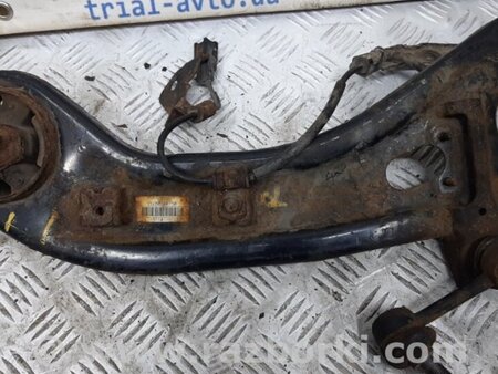 ФОТО Рычаг задней подвески продольный правый для Hyundai Santa Fe DM (12-18) Киев
