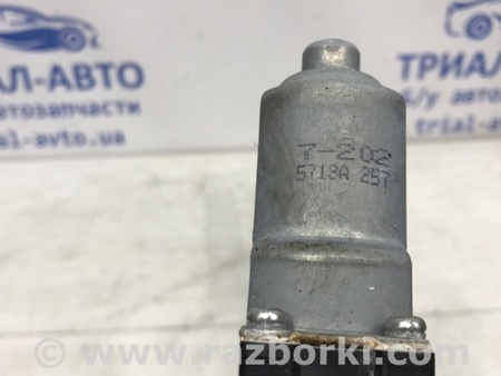 ФОТО Стеклоподъемник задний левый для Mitsubishi Outlander GF (2012-) Киев