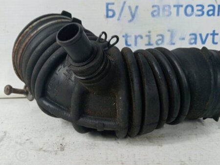 ФОТО Патрубок воздушного фильтра для Toyota RAV-4 (15-18) Киев