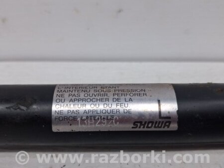 ФОТО Амортизатор крышки багажника для Subaru Forester SJ (2013-2018) Киев