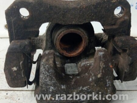 ФОТО Суппорт задний правый для Toyota RAV-4 (15-18) Киев