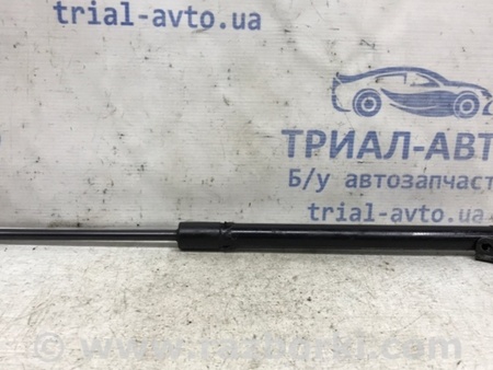 ФОТО Амортизатор крышки багажника для Hyundai Santa Fe DM (12-18) Киев