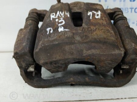 ФОТО Суппорт передний правый для Toyota RAV-4 (15-18) Киев