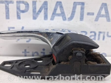 ФОТО Ручка двери внутренняя левая для Toyota RAV-4 (15-18) Киев