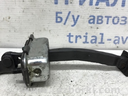 ФОТО Ограничитель двери передний левый для Hyundai Santa Fe DM (12-18) Киев