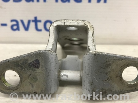 ФОТО Петля двери задней левой нижняя для Mitsubishi Outlander GF (2012-) Київ