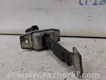 ФОТО Ограничитель двери передний левый для Toyota RAV-4 (15-18) Киев