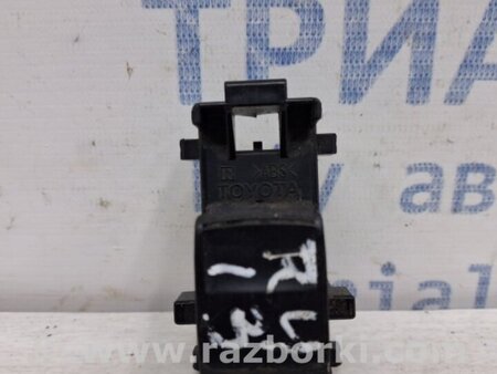 ФОТО Кнопка стеклоподъемника для Toyota RAV-4 (15-18) Киев