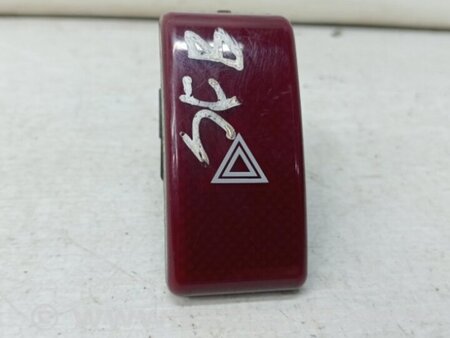 ФОТО Кнопка аварийки для Subaru Forester SJ (2013-2018) Киев