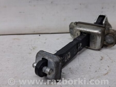 ФОТО Ограничитель двери передний правый для Subaru Forester SJ (2013-2018) Киев