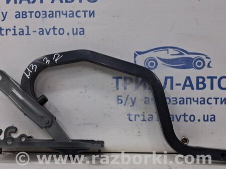 ФОТО Петля крышки багажника правая для Mazda 3 BM/BN (2013-2019) (III) Київ
