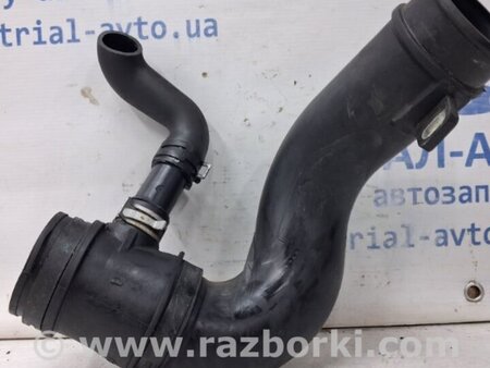 ФОТО Патрубок интеркулера для Mazda 3 BM/BN (2013-2019) (III) Киев