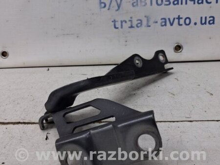 ФОТО Петля капота левая для Mazda 3 BM/BN (2013-2019) (III) Київ