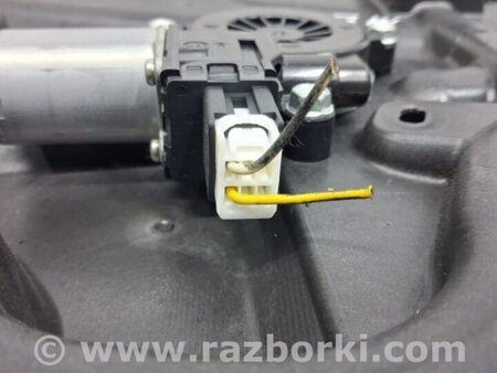 ФОТО Стеклоподъемник задний правый для Mazda 3 BM/BN (2013-2019) (III) Київ