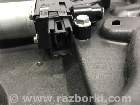 ФОТО Стеклоподъемник задний правый для Mazda 3 BM/BN (2013-2019) (III) Київ