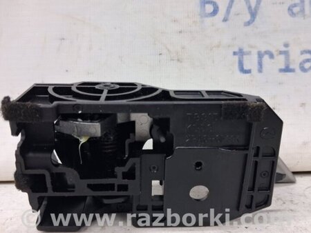 ФОТО Ручка двери внутренняя левая для Mazda 3 BM/BN (2013-2019) (III) Киев