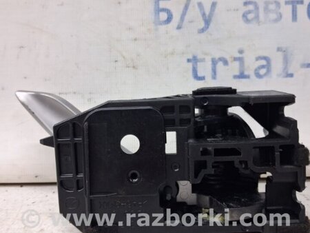 ФОТО Ручка двери внутренняя левая для Mazda 3 BM/BN (2013-2019) (III) Киев