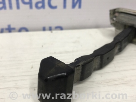 ФОТО Ограничитель двери передний левый для Mazda 3 BM/BN (2013-2019) (III) Київ