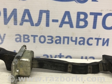 ФОТО Ограничитель двери задний правый для Mazda 3 BM/BN (2013-2019) (III) Київ