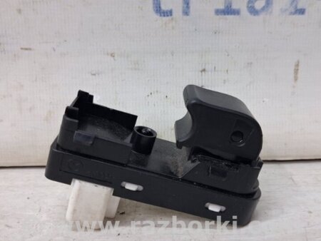 ФОТО Кнопка стеклоподъемника для Mazda 3 BM/BN (2013-2019) (III) Київ