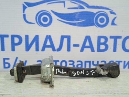 ФОТО Ограничитель двери передний левый для Hyundai Sonata LF (04.2014-2019) Киев