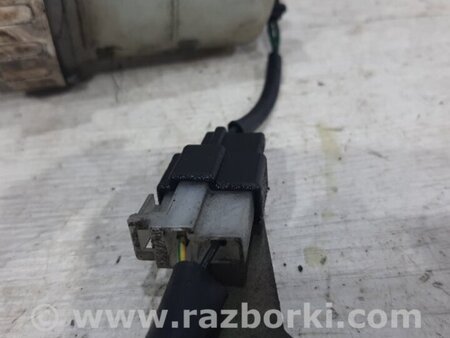 ФОТО Бачок главного тормозного цилиндра для Mitsubishi Pajero Sport (96-09) Киев