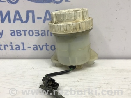 ФОТО Бачок главного тормозного цилиндра для Mitsubishi Pajero Sport (96-09) Київ