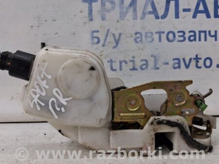 ФОТО Замок двери передний правый для Mitsubishi Pajero Sport (96-09) Киев