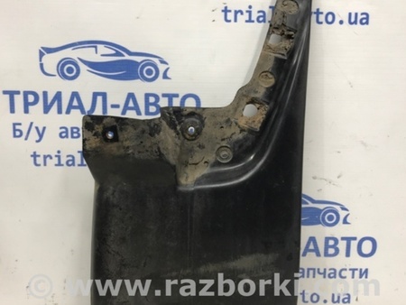 ФОТО Брызговик передний для Mitsubishi Pajero Sport (96-09) Киев