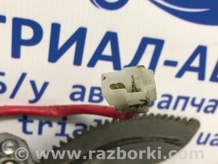 ФОТО Стеклоподъемник передний правый для Mitsubishi Pajero Sport (96-09) Киев